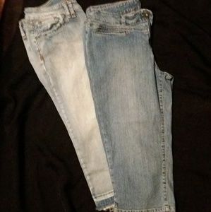 2 jean capris